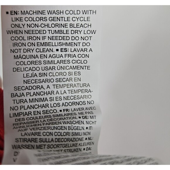 Captivating Size Medium Wisconsin Badgers Red Short Sleeve T Shirt New - Picture 7 of 7